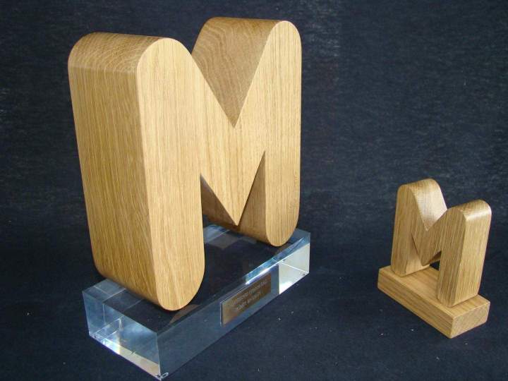 Création trophée en bois Cergy-Pontoise